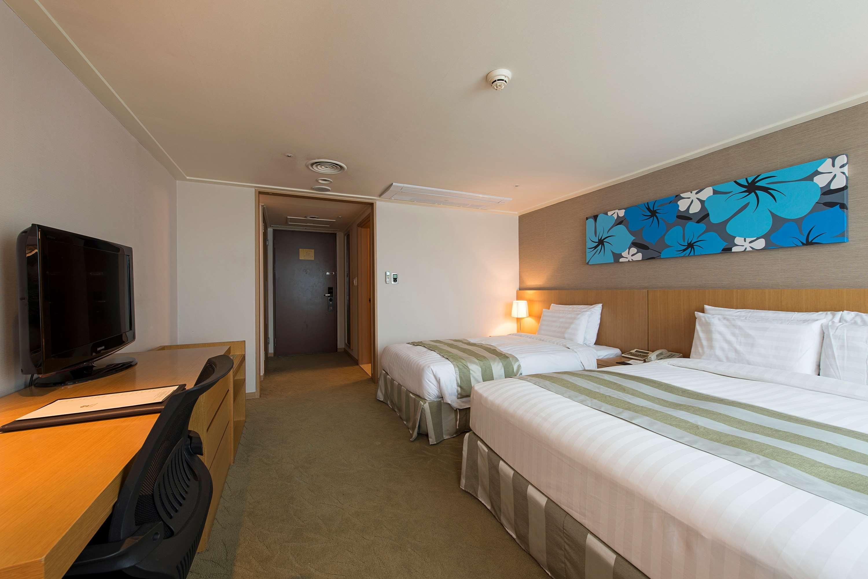 Best Western Premier Incheon Airport Hotel Экстерьер фото