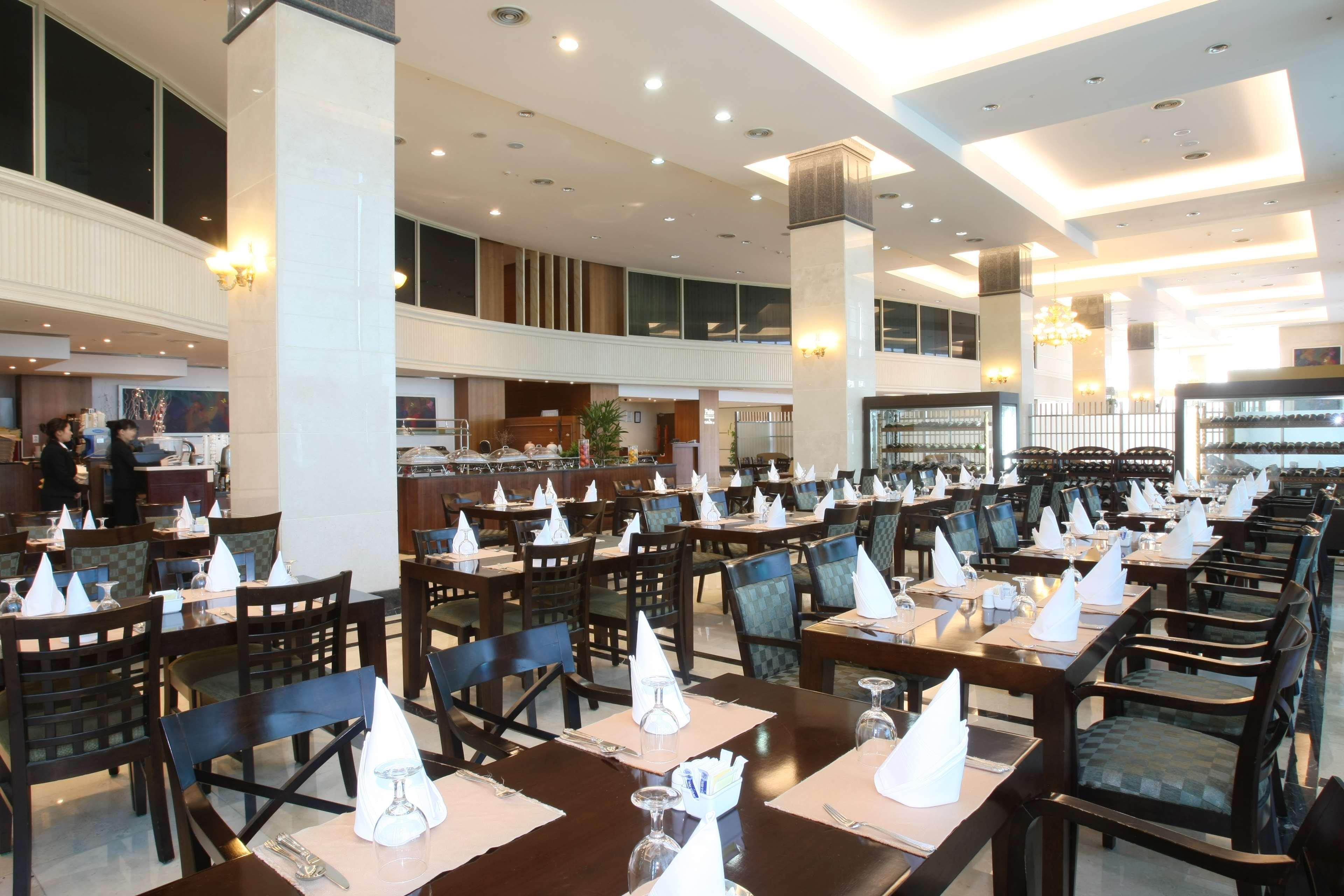 Best Western Premier Incheon Airport Hotel Ресторан фото