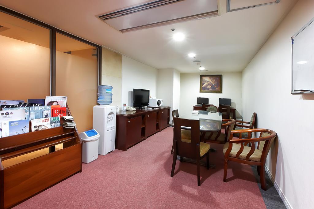Best Western Premier Incheon Airport Hotel Экстерьер фото