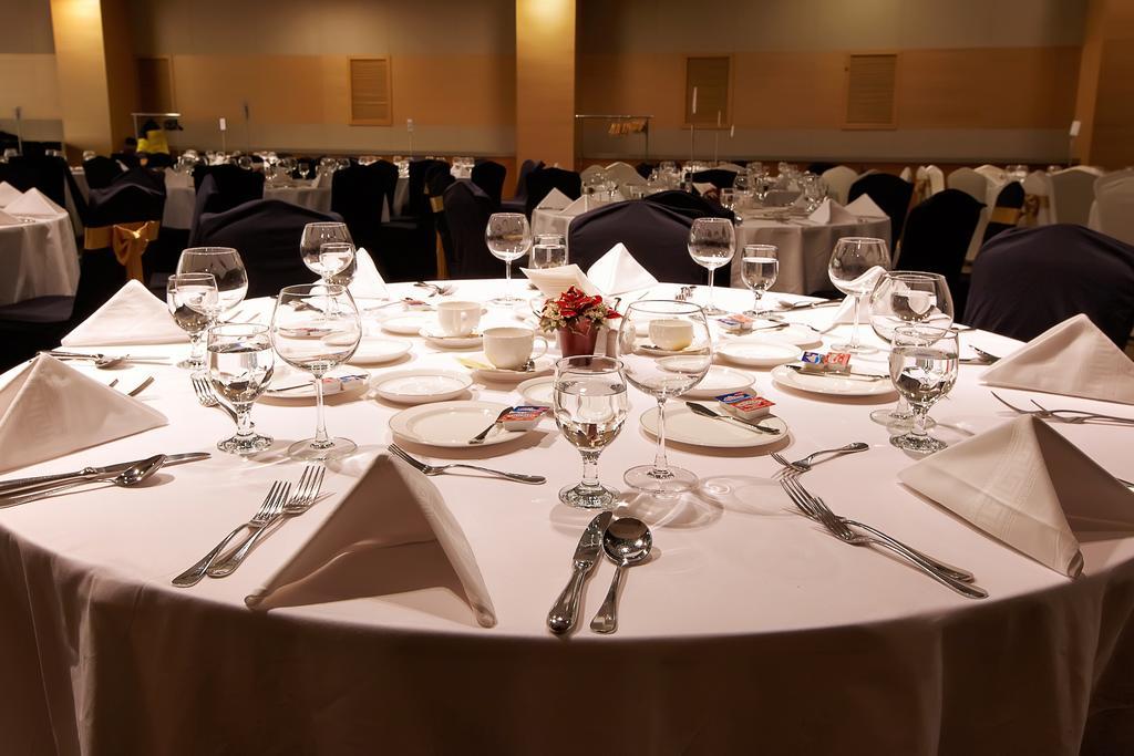 Best Western Premier Incheon Airport Hotel Экстерьер фото